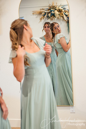 GettingReady-30