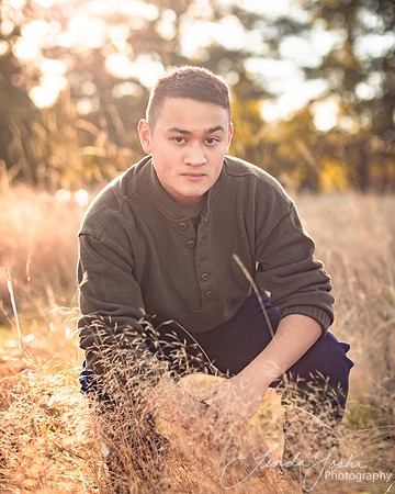 Senior-Ethan-16