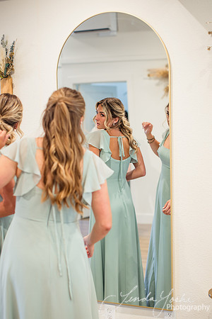 GettingReady-28